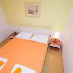 Sofia Guest house 3*